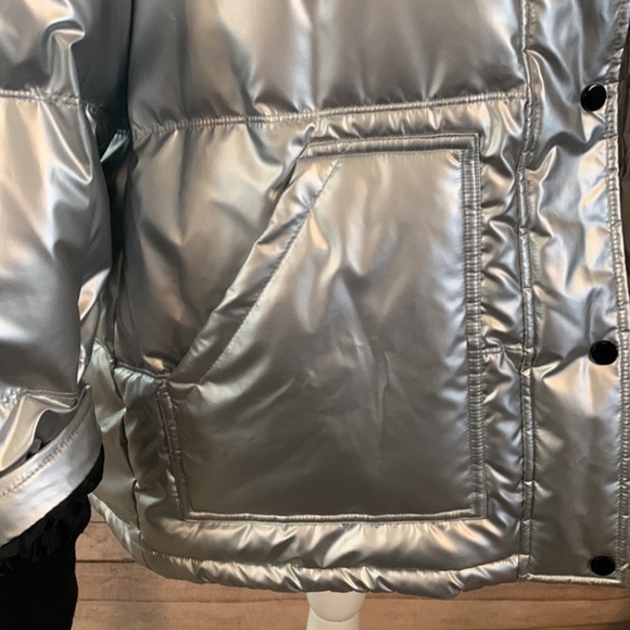 TopShop Women’s Sliver Zipper & Button Up Coat. Size 8 - Picture 7 of 9